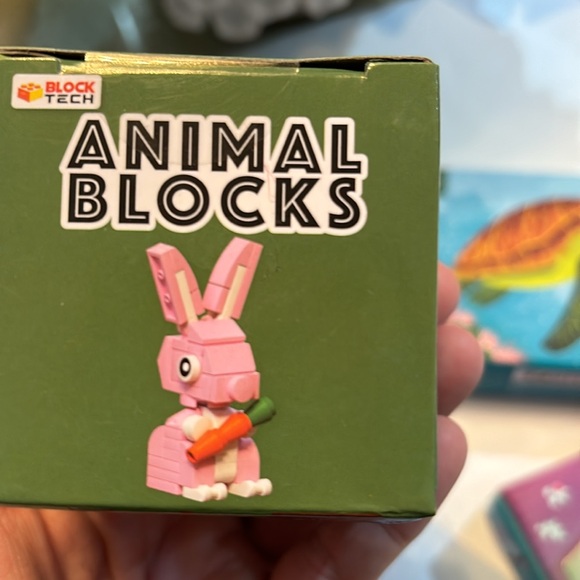 Puzzle lot of small puzzles flat and 3d ages vary 5-8 new nwt and sold as lot - Picture 9 of 9